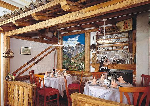 Hotel Des Alpes Molveno Exterior photo